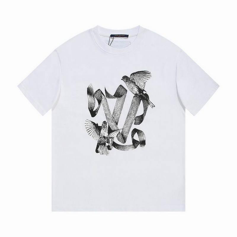 Louis Vuitton Men's T-shirts 2105